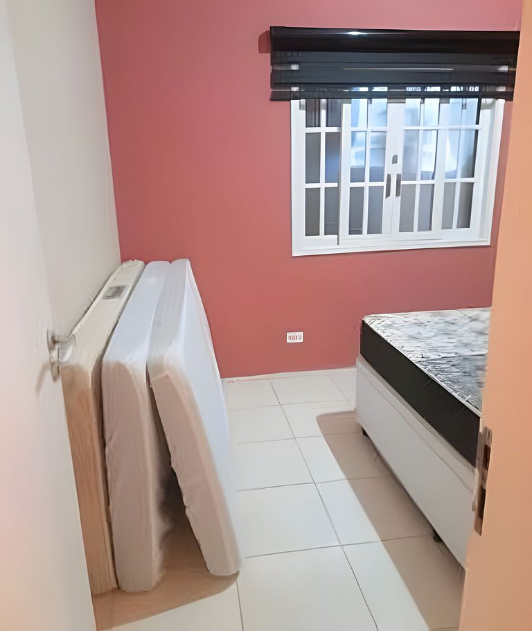 Casa c/ piscina, AC, área gourmet em cond clube